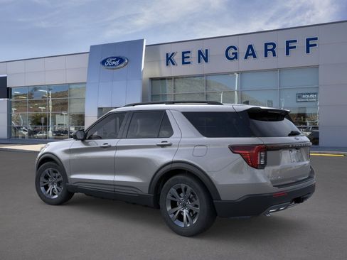 New 2026 Ford Explorer Active w/ Active Comfort Package AWD/4WD image 5