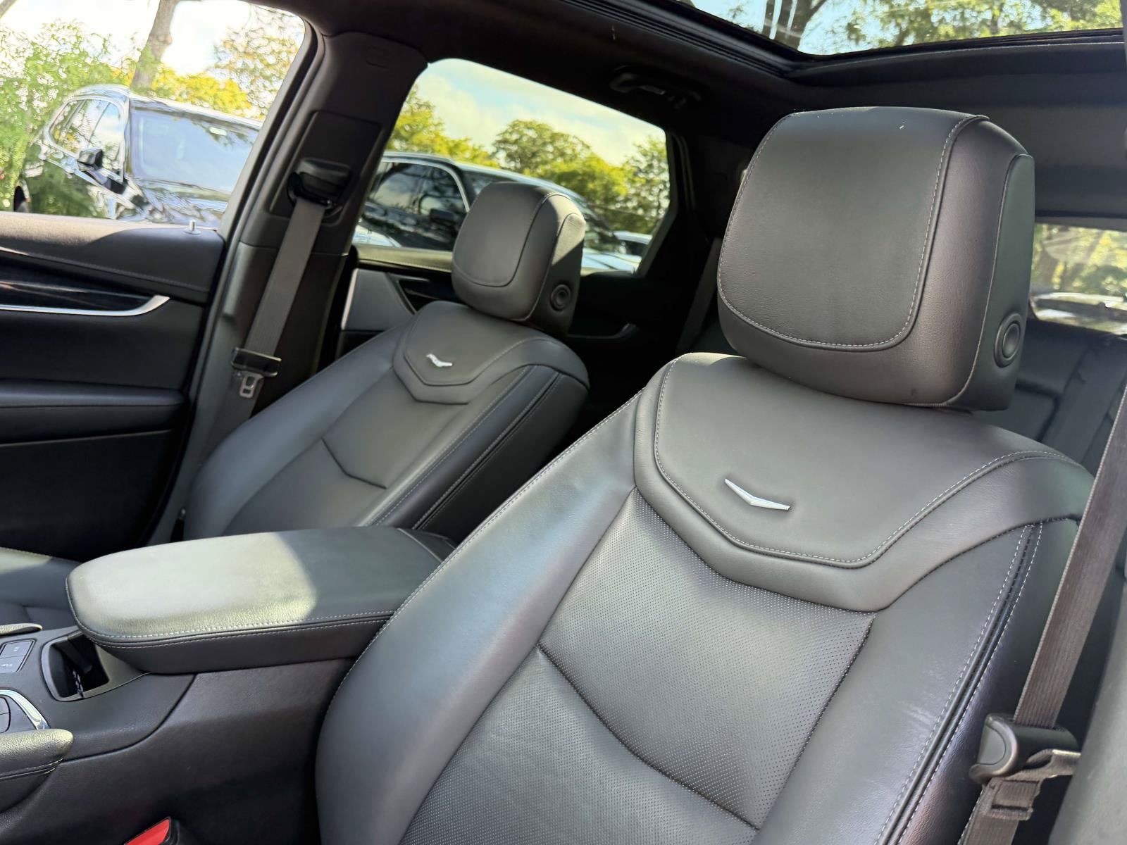 Certified 2024 Cadillac XT5 Premium Luxury AWD/4WD image 13