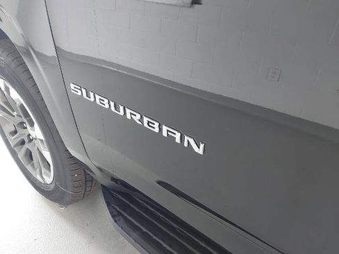 New 2026 Chevrolet Suburban LS image 33