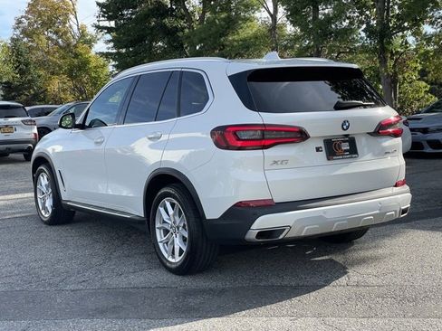 Certified 2022 BMW X5 xDrive40i image 5