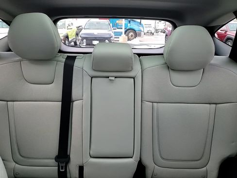 Certified 2025 Hyundai Tucson Limited image 22