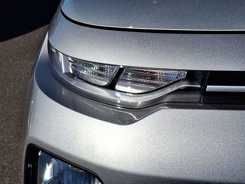 Certified 2022 Kia Soul LX w/ Technology Package image 10