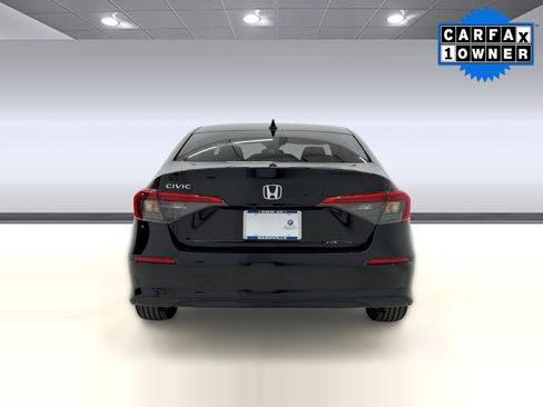 Used 2023 Honda Civic EX image 10