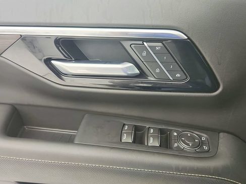 Certified 2025 Chevrolet Tahoe Premier RWD image 26