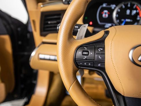 Used 2018 Lexus LC 500 Coupe image 38