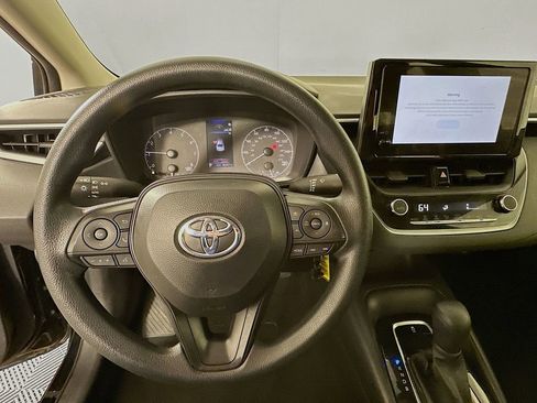 Used 2024 Toyota Corolla LE image 11