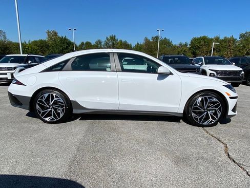 New 2025 Hyundai Ioniq 6 SEL image 8