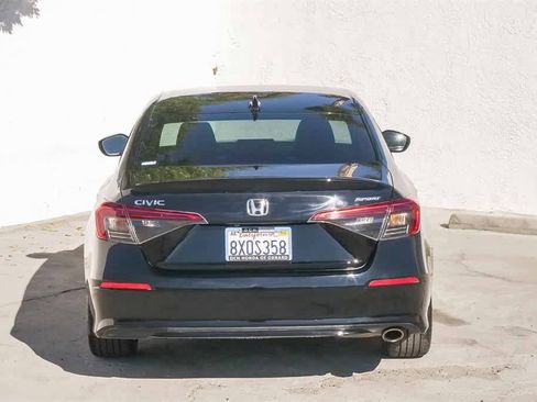 Used 2022 Honda Civic Sport image 7