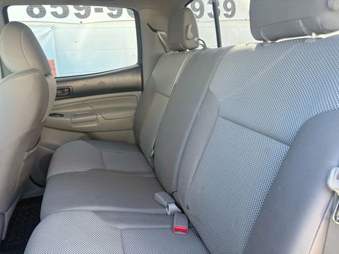 Used 2012 Toyota Tacoma 4x4 Double Cab w/ TRD Sport Upgrade Pkg image 7