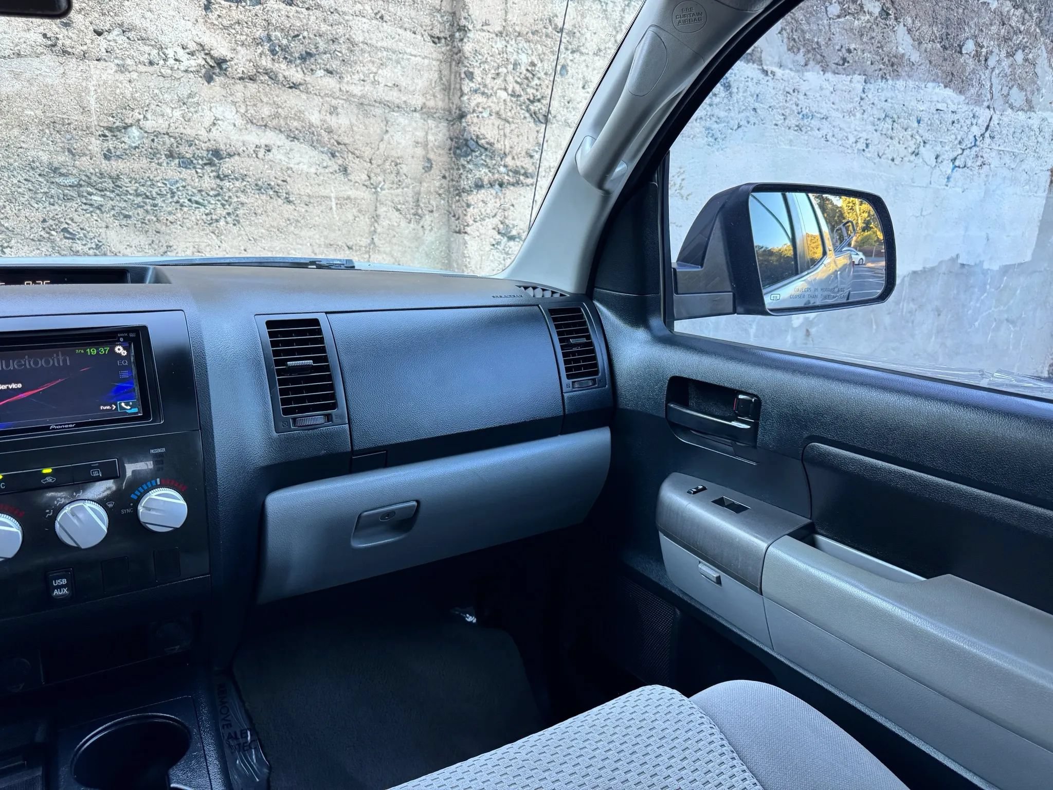 Used 2011 Toyota Tundra 2WD Double Cab w/ SR5 Pkg image 30