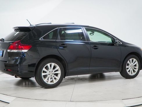 Used 2013 Toyota Venza LE FWD image 12