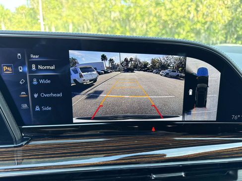 Used 2023 Cadillac Escalade Premium Luxury image 26