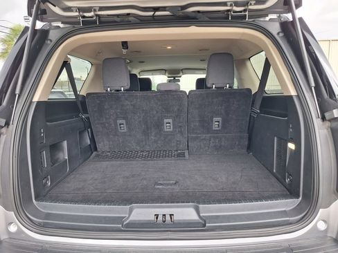 Used 2024 Ford Expedition Max XLT RWD image 28