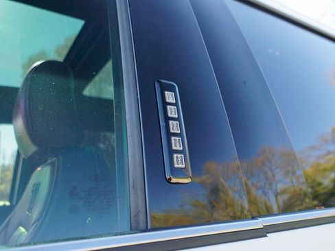 Used 2019 Ford F350 King Ranch w/ King Ranch Ultimate Package image 13