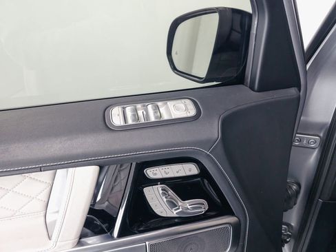 Used 2024 Mercedes-Benz G 63 AMG 4MATIC image 6
