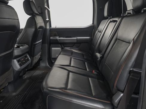 Used 2024 Ford F350 Lariat AWD/4WD image 40