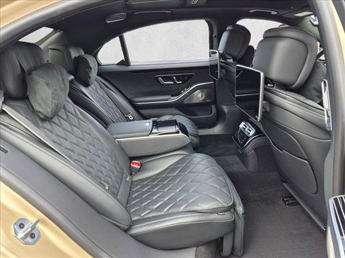 Used 2023 Mercedes-Benz S 580 4MATIC Sedan image 17