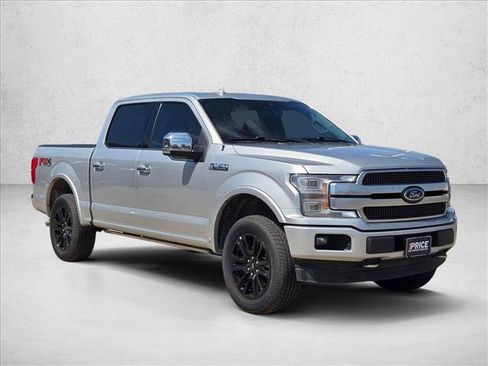 Used 2019 Ford F150 Platinum w/ Equipment Group 701A Luxury AWD/4WD image 3