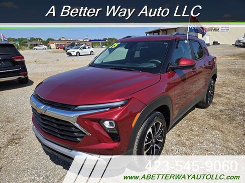 Used 2025 Chevrolet TrailBlazer LT AWD/4WD image 1