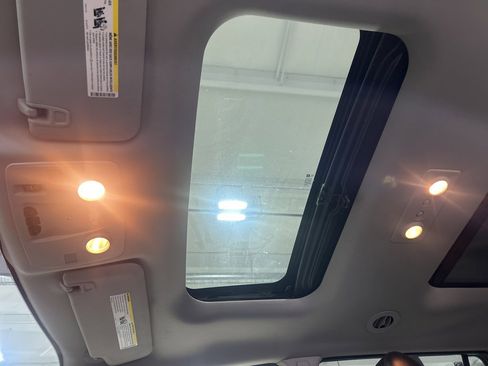 Used 2012 Buick Enclave Premium w/ Trailering Provision Package image 3