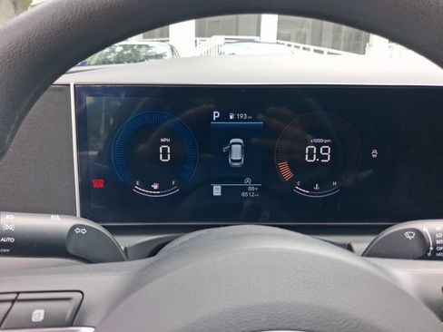 Used 2025 Hyundai Tucson SEL FWD image 16