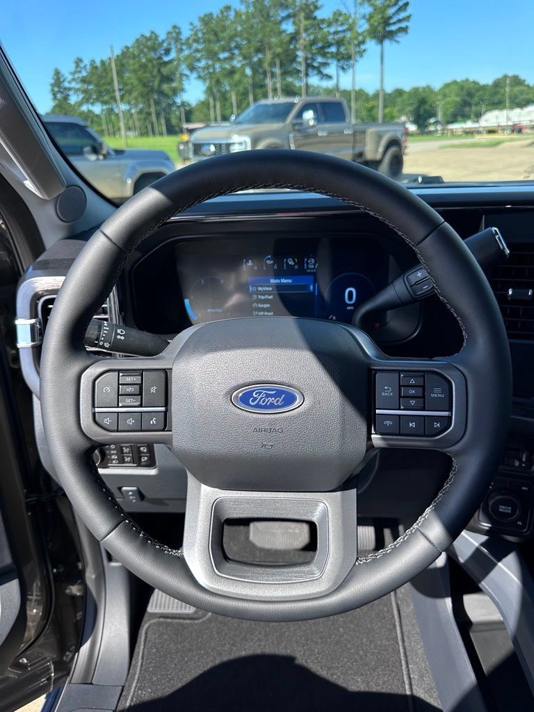 New 2026 Ford F350 Lariat w/ Chrome Package AWD/4WD image 15