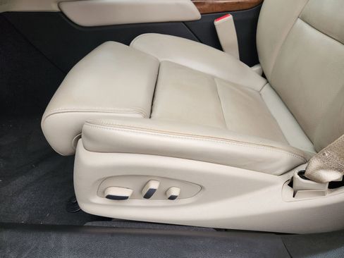 Used 2018 Cadillac XTS Premium Luxury image 29