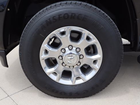 Used 2024 RAM 3500 Laramie w/ Safety Group AWD/4WD image 28