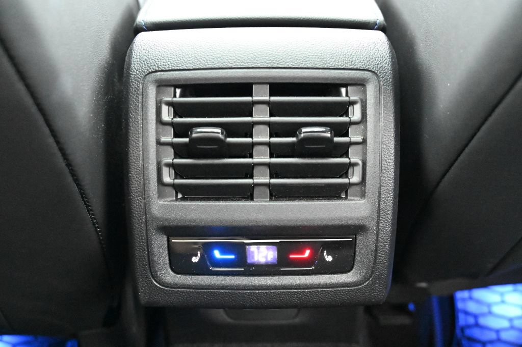 Used 2024 Volkswagen Golf R AWD/4WD image 37