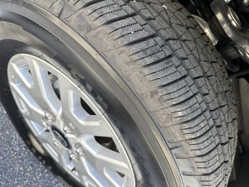 Used 2025 Toyota Tacoma SR5 image 7