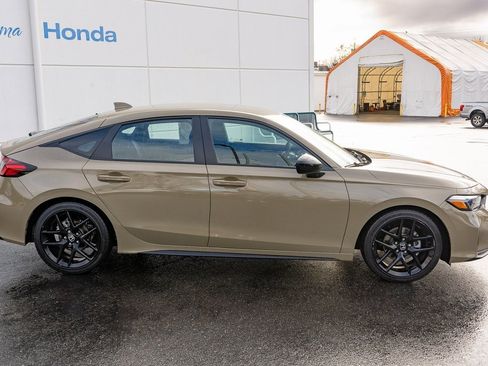 Certified 2025 Honda Civic Sport image 16