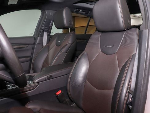 Used 2022 Cadillac CT5 Sport image 12