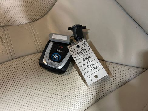 Used 2015 BMW i8 AWD/4WD image 34