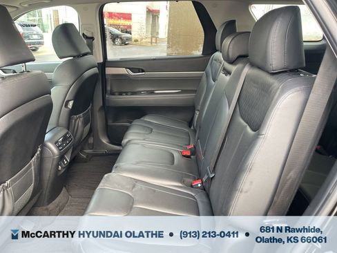 Used 2022 Hyundai Palisade SEL w/ 8P Bench Seat Package AWD/4WD image 5