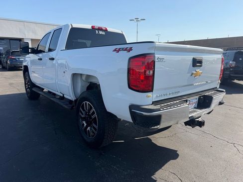 Used 2019 Chevrolet Silverado 2500 W/T AWD/4WD image 17