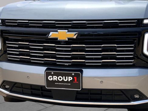 Used 2025 Chevrolet Tahoe High Country AWD/4WD image 59