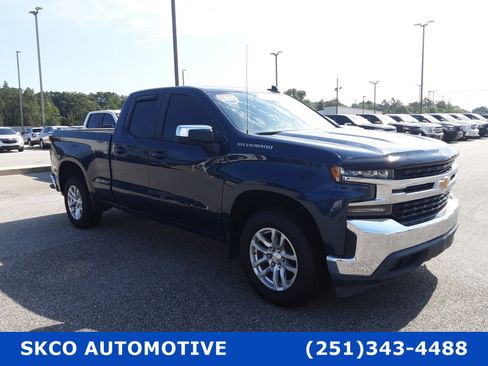 Used 2020 Chevrolet Silverado 1500 LT w/ All-Star Edition image 7