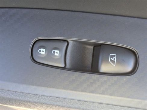 New 2025 Nissan Altima 2.5 SV w/ SV Premium Package image 32