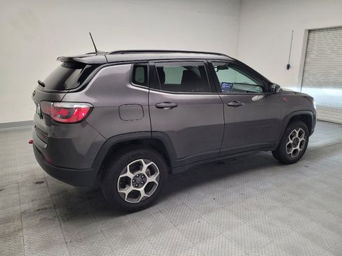 Used 2022 Jeep Compass Trailhawk w/ Trailhawk Convenience Group AWD/4WD image 10