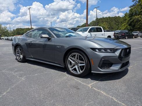 Used 2024 Ford Mustang GT Premium RWD image 2