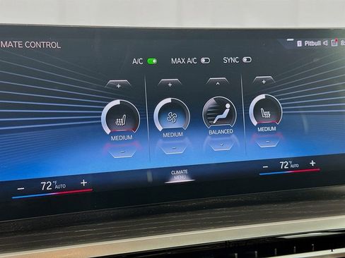 Used 2023 BMW 330i xDrive Sedan w/ Parking Assistance Package image 16