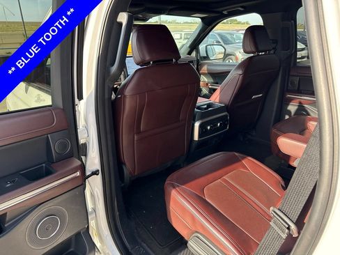 Used 2024 Ford Expedition Limited RWD image 7