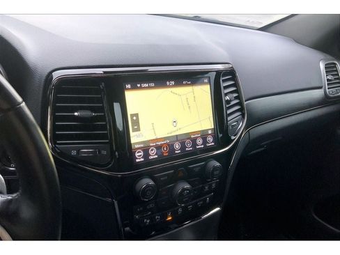 Used 2020 Jeep Grand Cherokee Limited X image 7