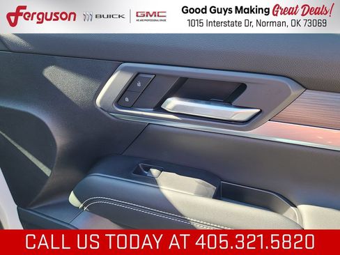 New 2027 GMC Terrain Elevation w/ Elevation Premium Package FWD image 37