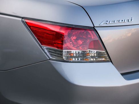 Used 2009 Honda Accord LX image 7