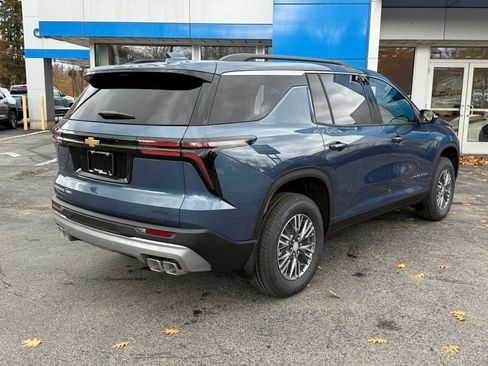 New 2026 Chevrolet Traverse LT image 6