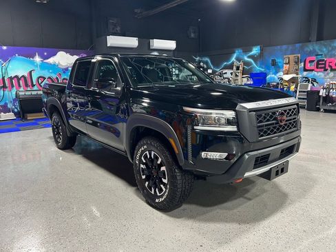 Used 2022 Nissan Frontier PRO-4X image 5