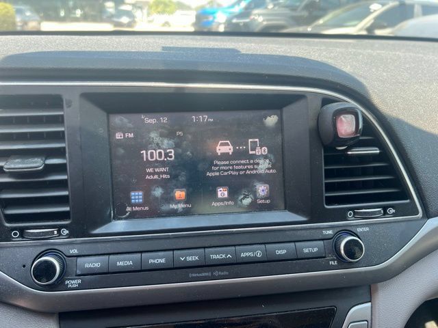 Used 2018 Hyundai Elantra SEL FWD image 6