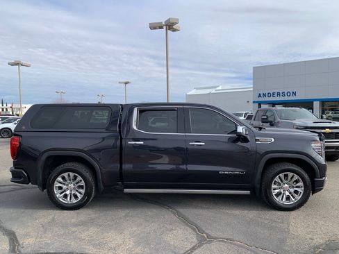 Used 2022 GMC Sierra 1500 Denali image 4
