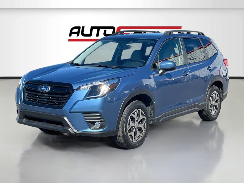 Used 2022 Subaru Forester Premium AWD/4WD image 3